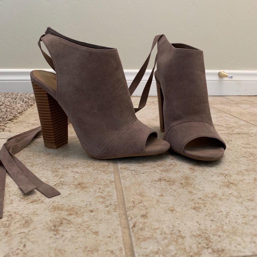 Super cute booties